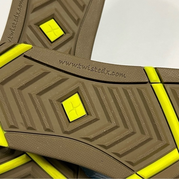 🆕 Twisted X Women's Red Buckle Sandals Slide in Ocean Blue - Picture 3 of 12